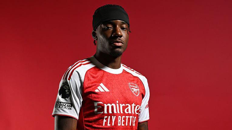 Noni Madueke Miliki Kesempatan Bersinar Bersama The Gunners!