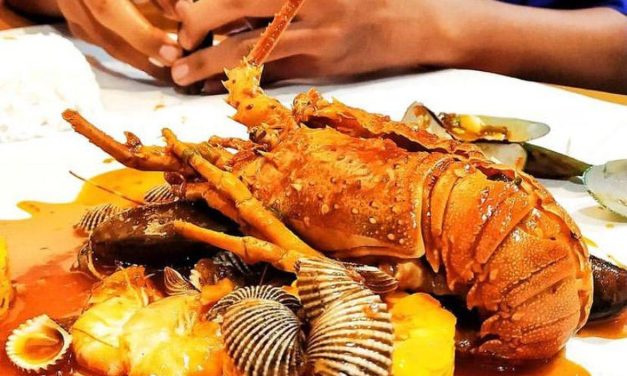 Kelezatan Seafood Menikmati Hidangan Laut Yang Memikat Rasa