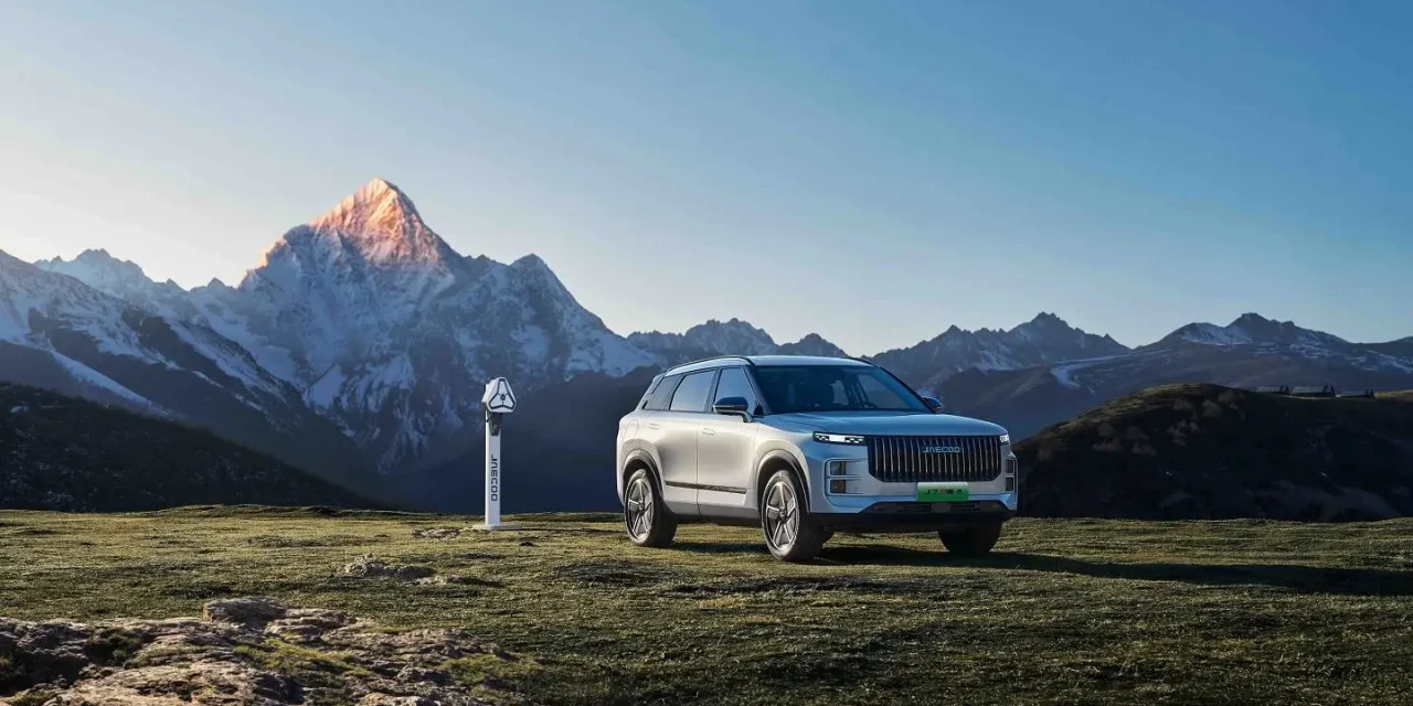 Jaecoo J7 SHS-P Kini Tawarkan Tampilan Futuristik Dan Elegan