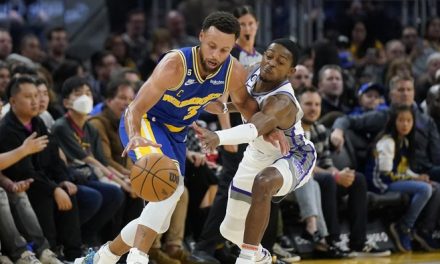 Warriors Menang Di Laga Pembuka NBA: Lakers Tampil Gemilang