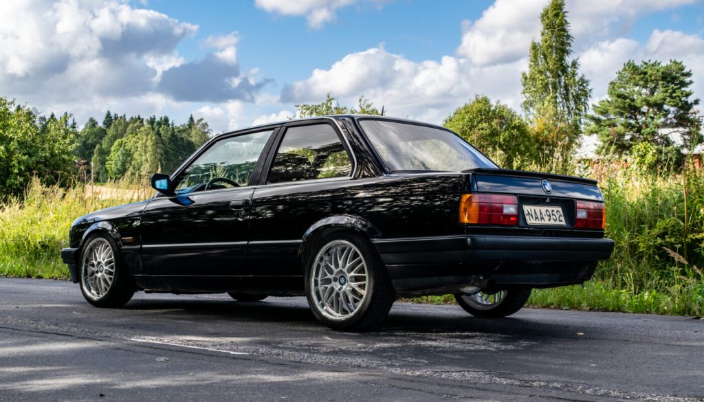 BMW E30 Coupe