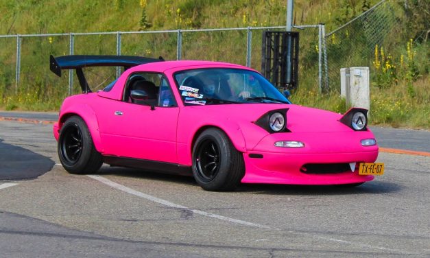 Mazda MX5 Miata Mobil Sport Ringan Yang Legendaris